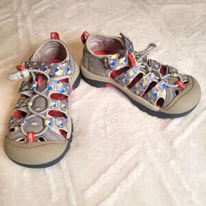 KEEN Newport unisex girls boys outdoors waterproof washable sandals shoes, sz 11